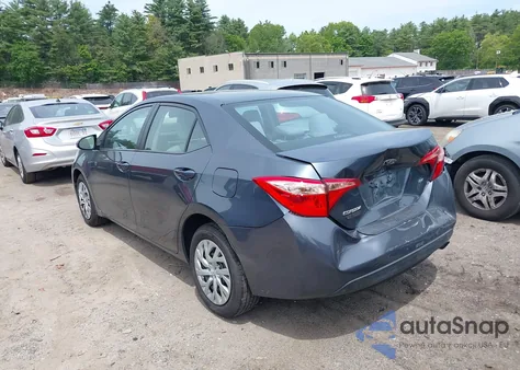 2018 Toyota Corolla Le z USA, uszkodzony, nr VIN 2T1BURHE1JC065948